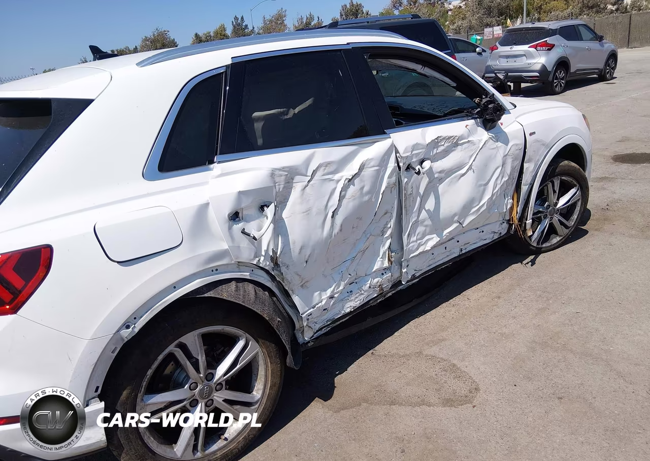 2020 Audi Q3 Premium 45 Tfsi S Line Quattro Tiptronic VIN:WA1DECF30L1057068 - 13