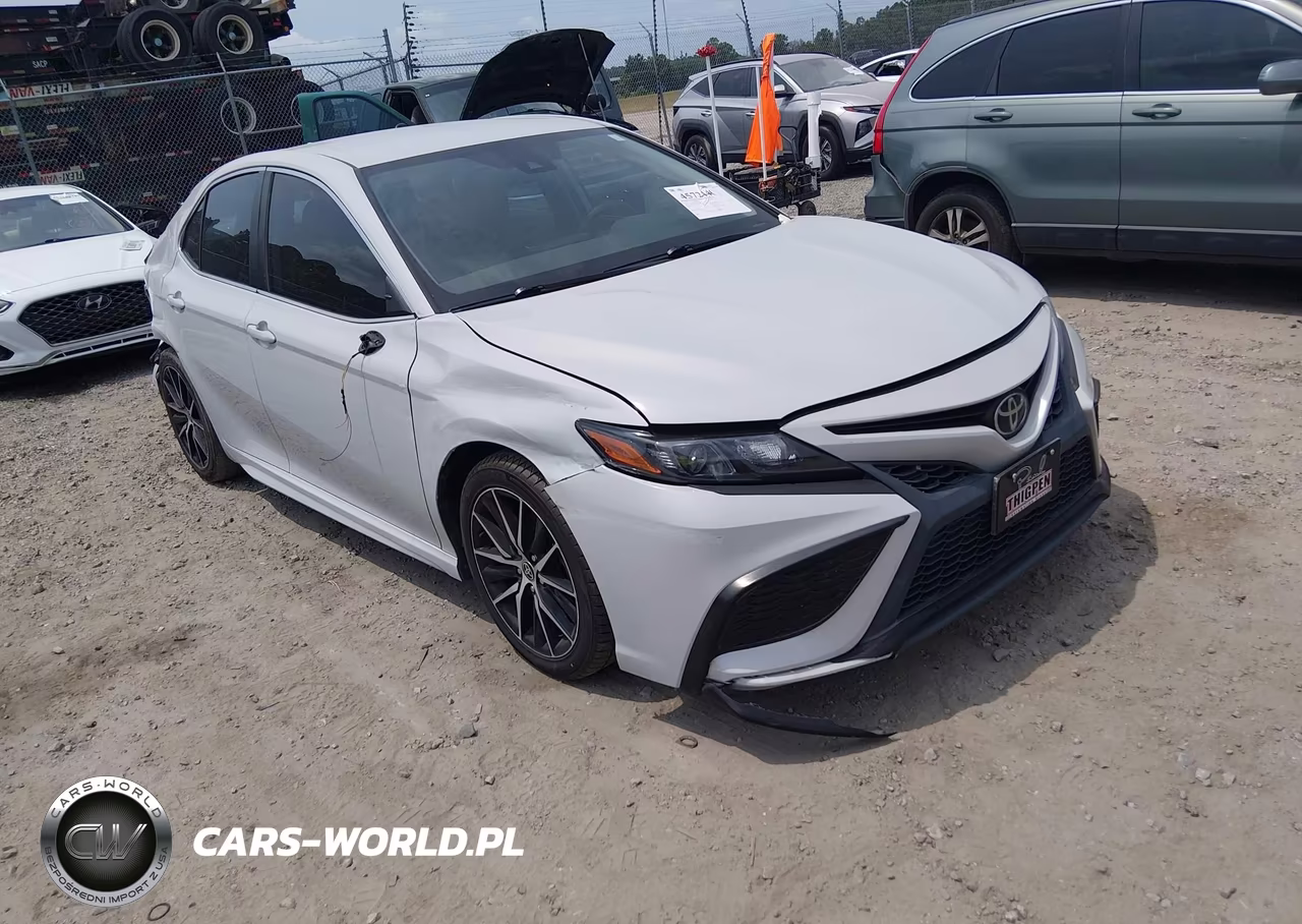 2022 Toyota Camry Se