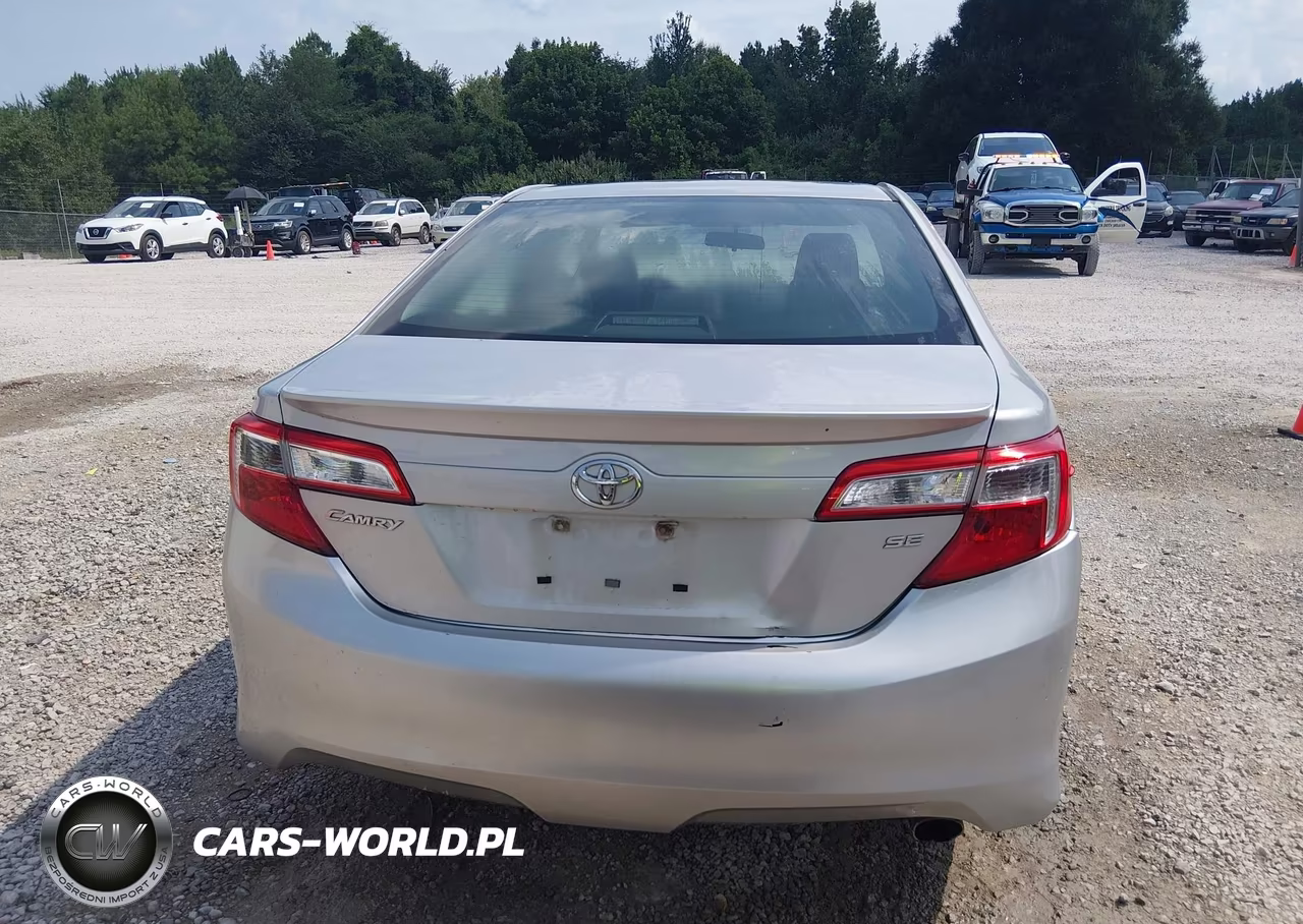 2014 Toyota Camry Se VIN:4T1BF1FK7EU346595 - 17
