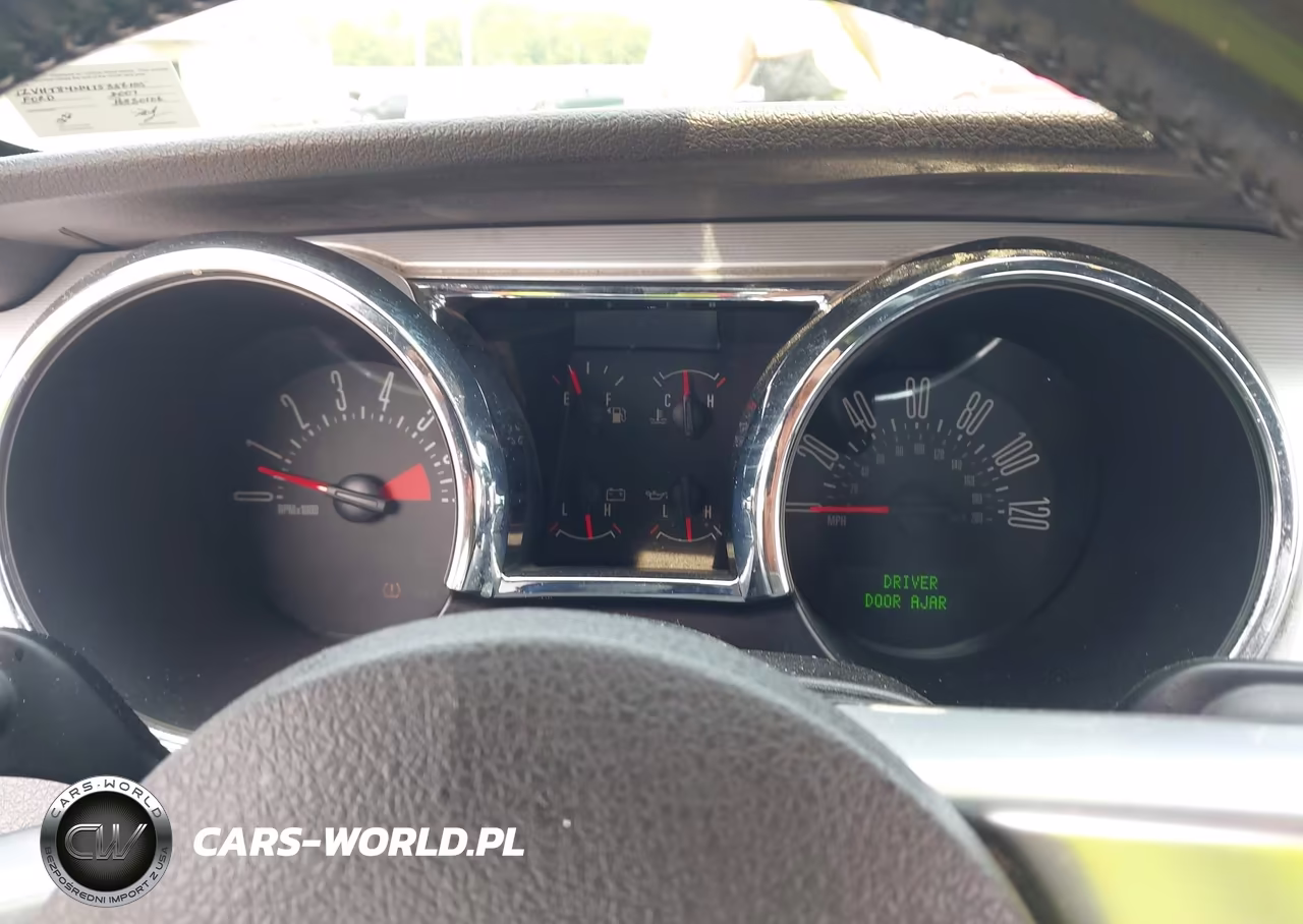 2007 Ford Mustang V6 Deluxe-V6 Premium VIN:1ZVHT84N475356105 - 7
