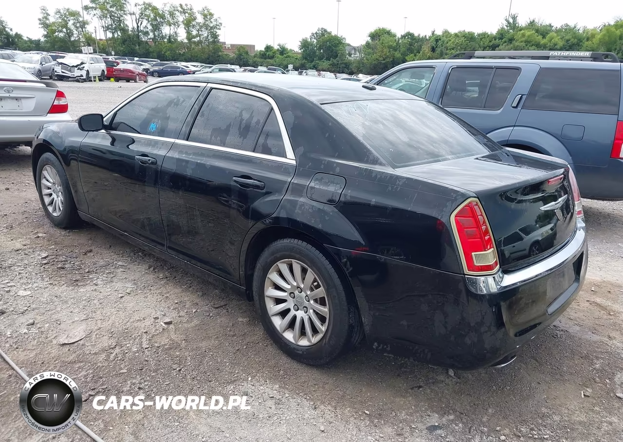 2012 Chrysler 300 VIN:2C3CCAAG5CH193238 - 3