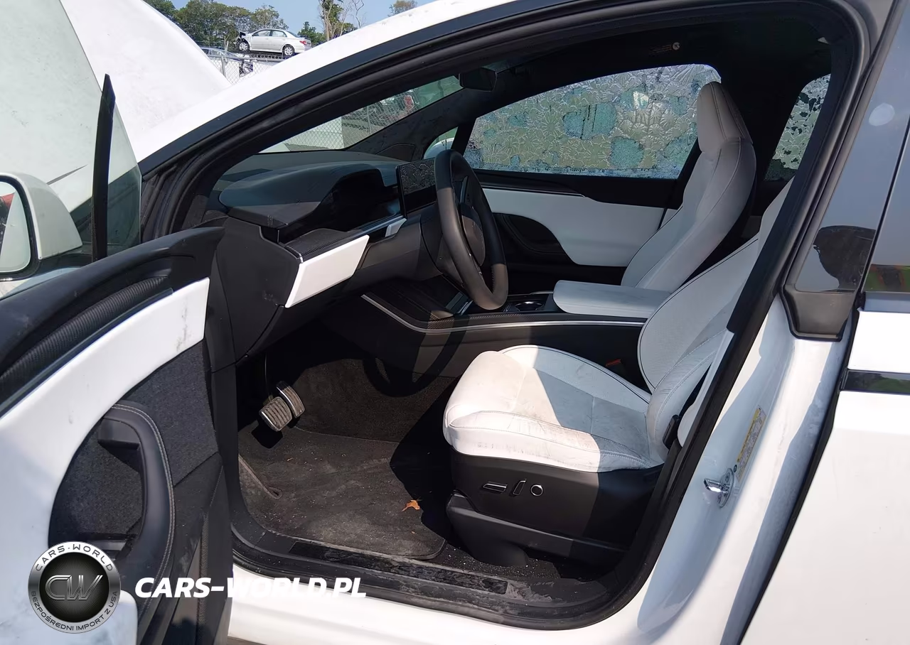 2024 Tesla Model X Plaid Tri Motor All-Wheel Drive VIN:7SAXCBE69RF448592 - 5
