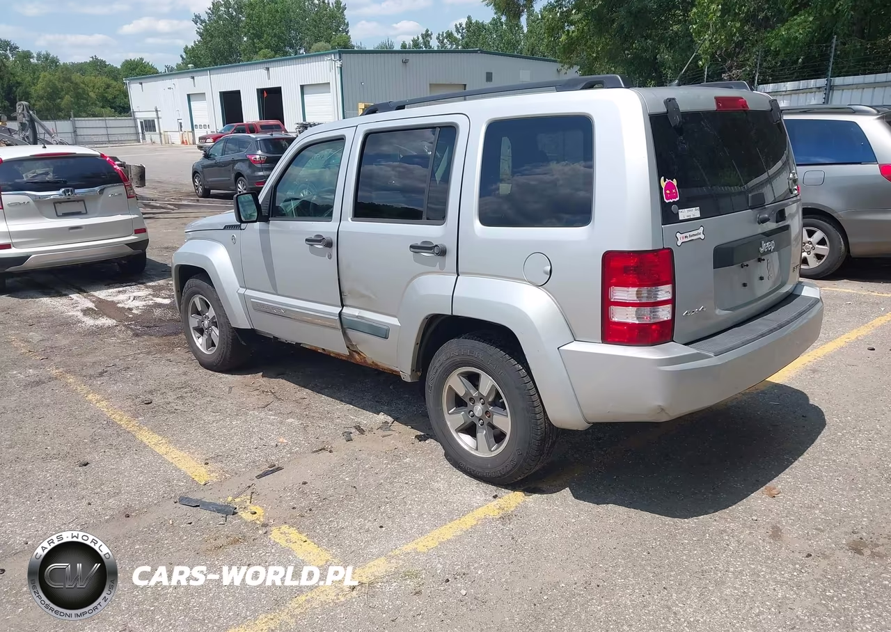 2008 Jeep Liberty Sport VIN:1J8GN28K58W207275 - 3