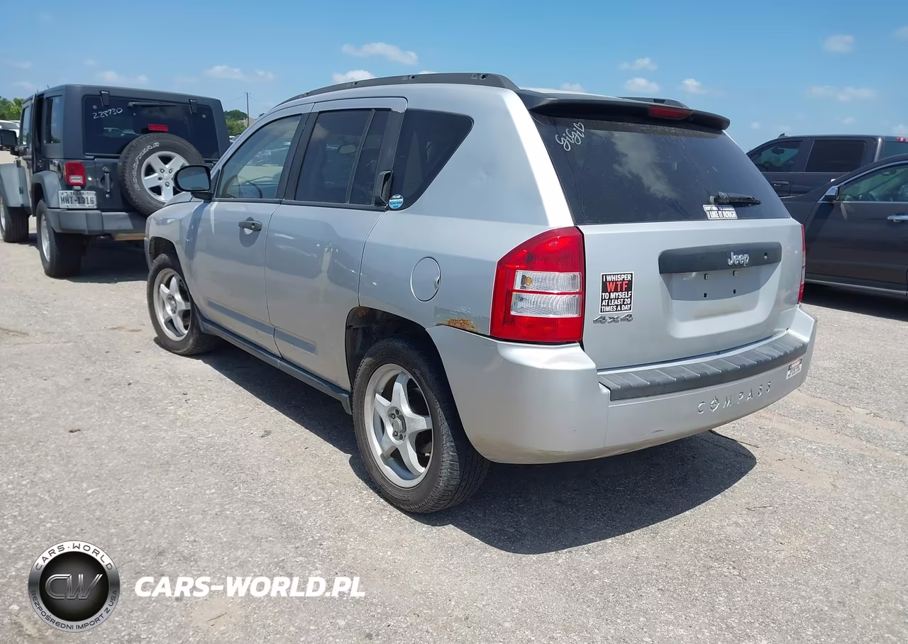 2007 Jeep Compass Sport VIN:1J8FF47W27D205423 - 3