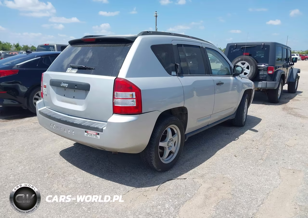 2007 Jeep Compass Sport VIN:1J8FF47W27D205423 - 4