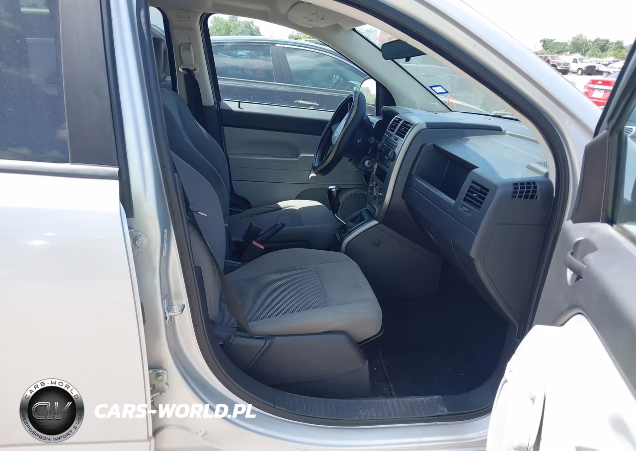 2007 Jeep Compass Sport VIN:1J8FF47W27D205423 - 5