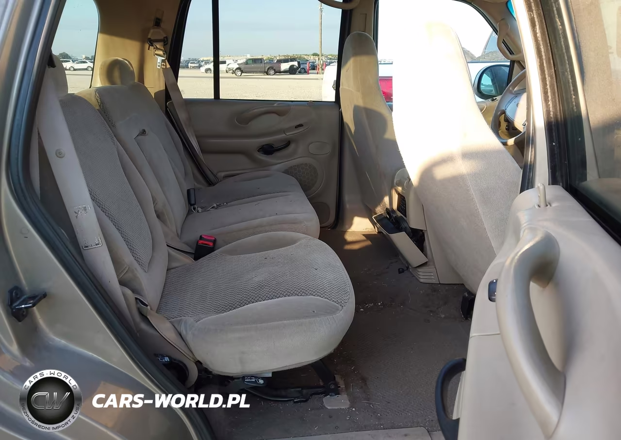 2001 Ford Expedition Xlt VIN:1FMRU15L61LB26444 - 8