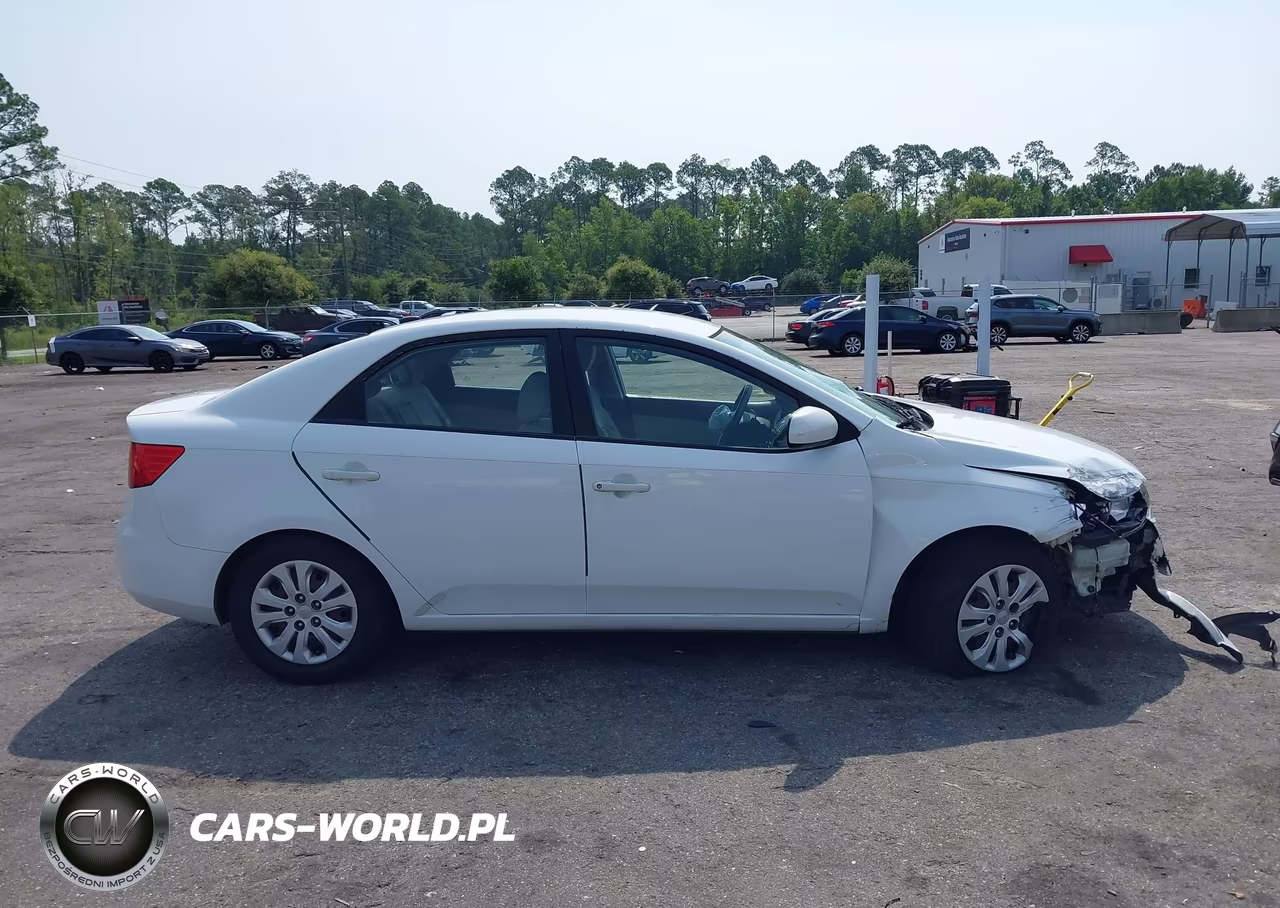 2010 Kia Forte Lx VIN:KNAFT4A23A5236197 - 13