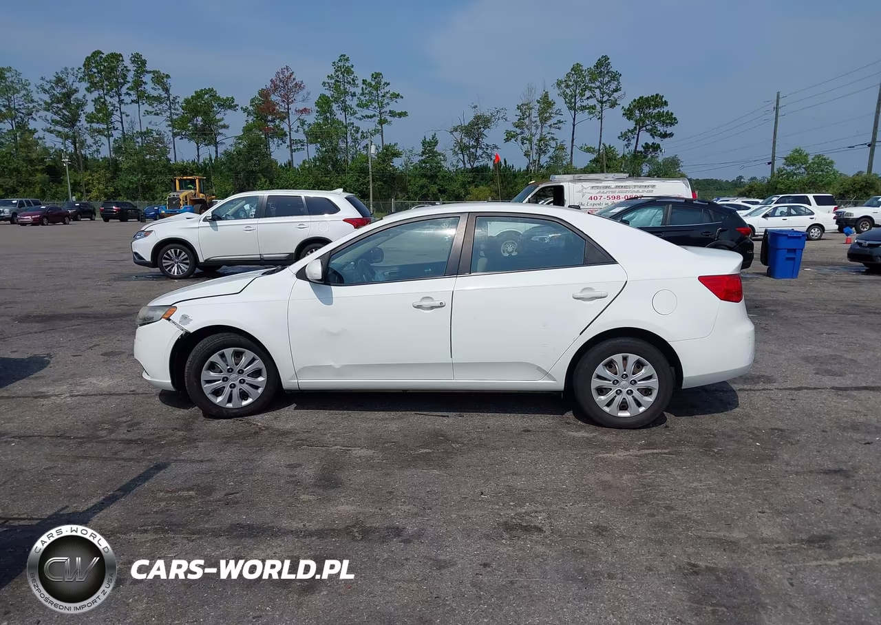 2010 Kia Forte Lx VIN:KNAFT4A23A5236197 - 14