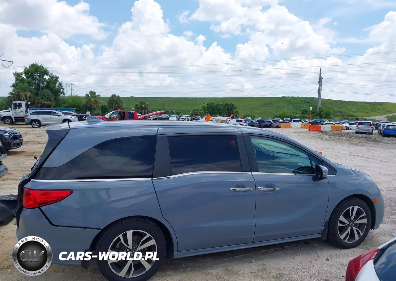 2024 Honda Odyssey Touring VIN:5FNRL6H87RB010437 - 14