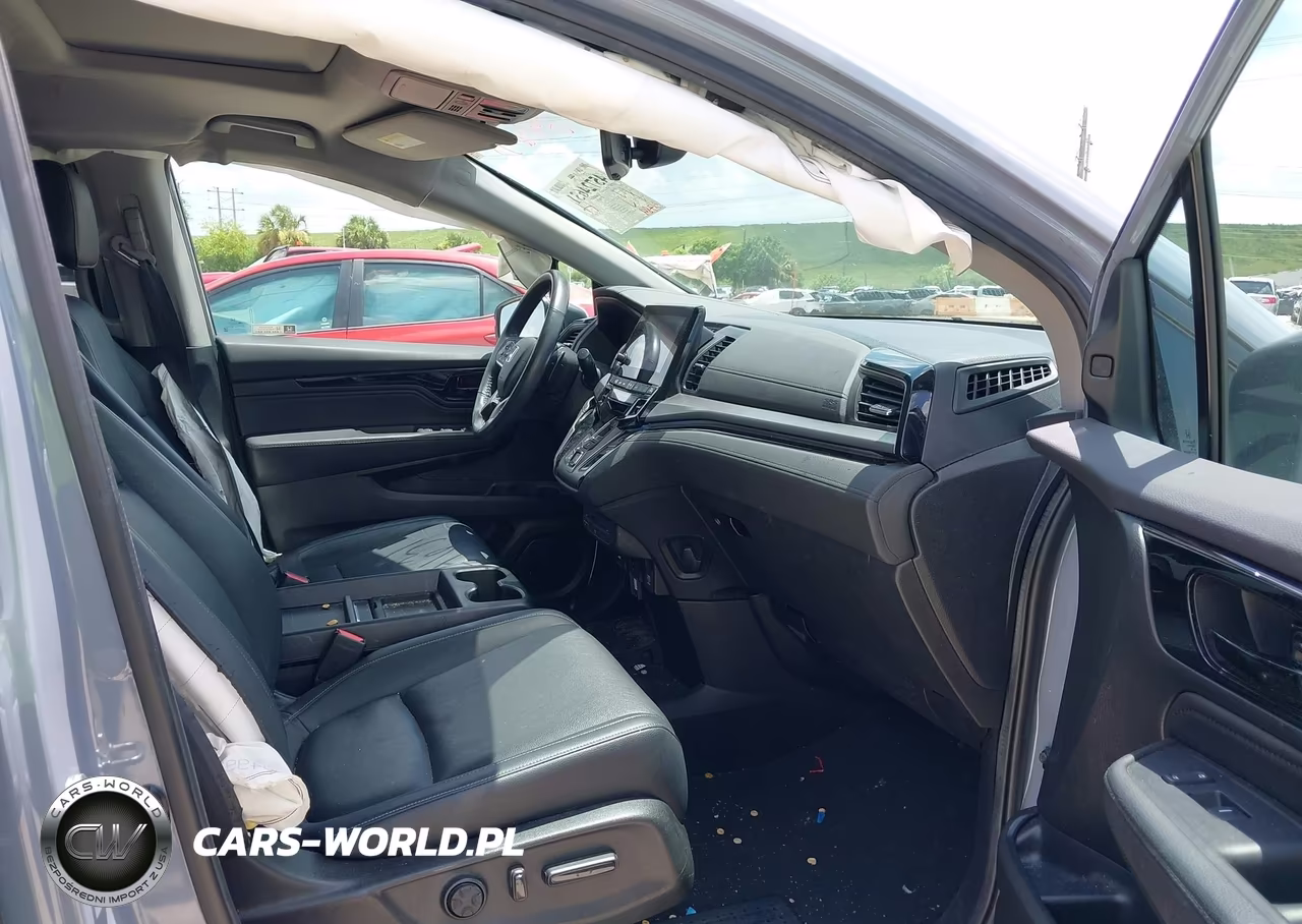 2024 Honda Odyssey Touring VIN:5FNRL6H87RB010437 - 5