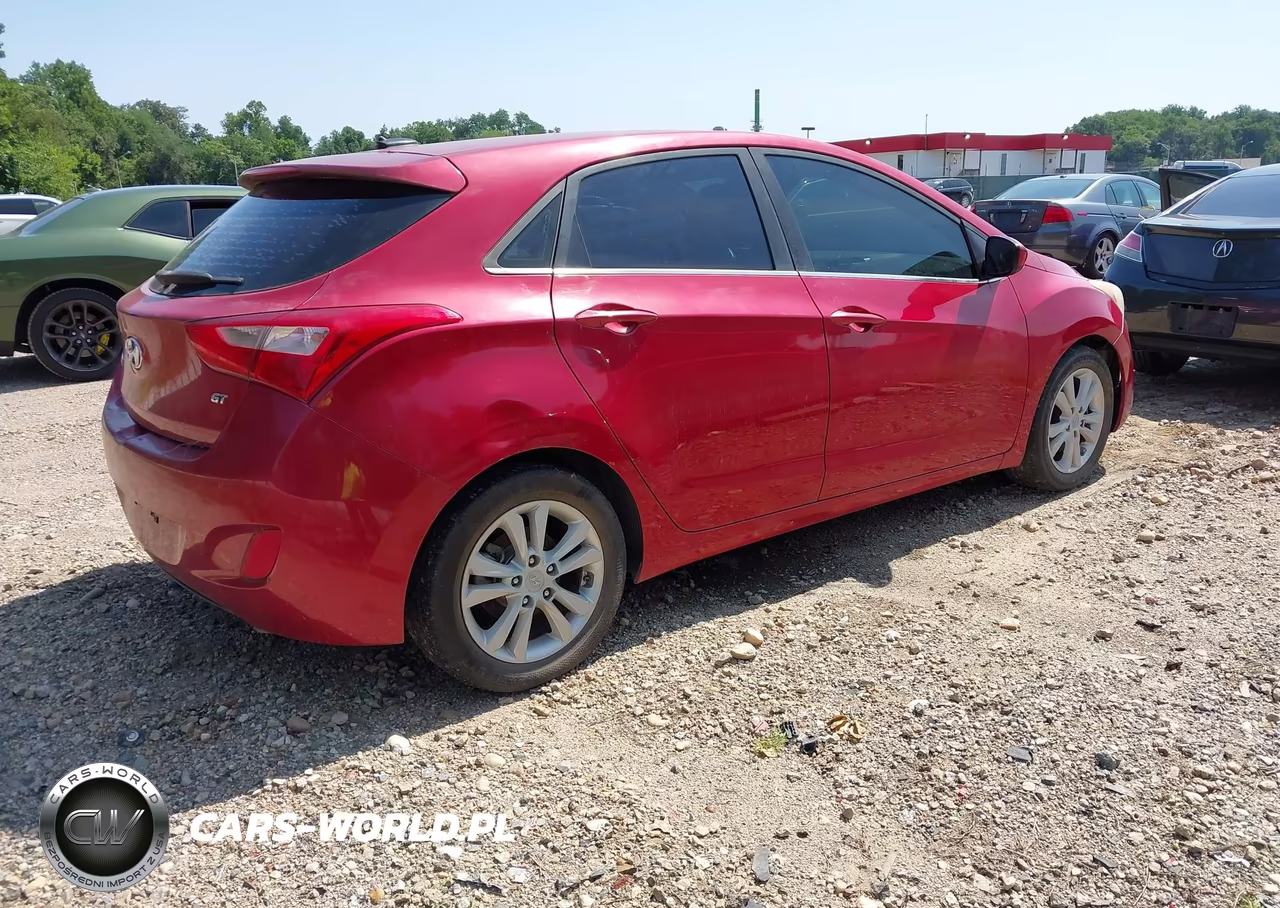 2015 Hyundai Elantra Gt VIN:KMHD35LH9FU249790 - 4