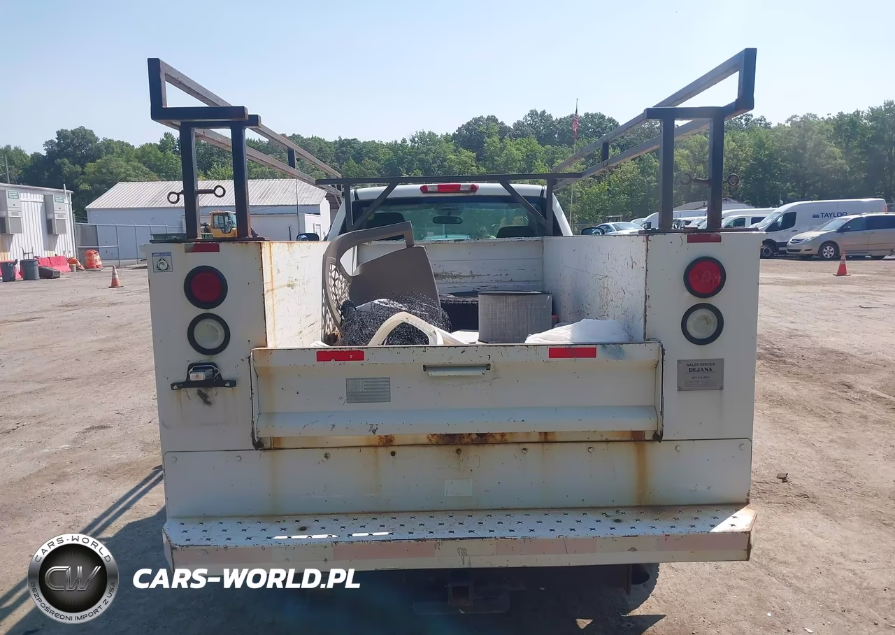 2011 Chevrolet Silverado 2500Hd Work Truck VIN:1GB0CVCG4BF259687 - 16