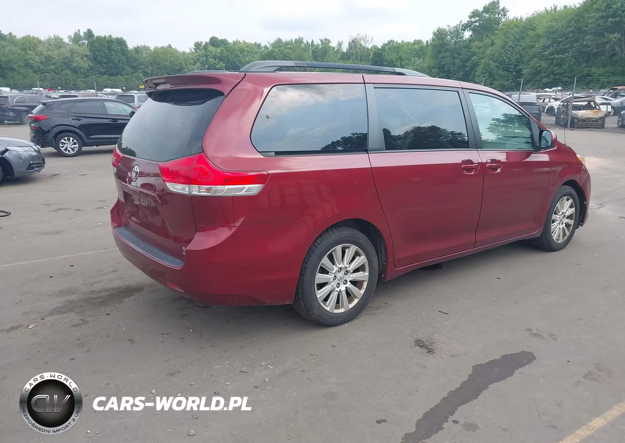 2014 Toyota Sienna Xle 7 Passenger VIN:5TDDK3DC6ES076179 - 4