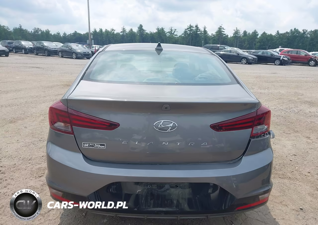 2020 Hyundai Elantra Sel VIN:5NPD84LF4LH543070 - 17