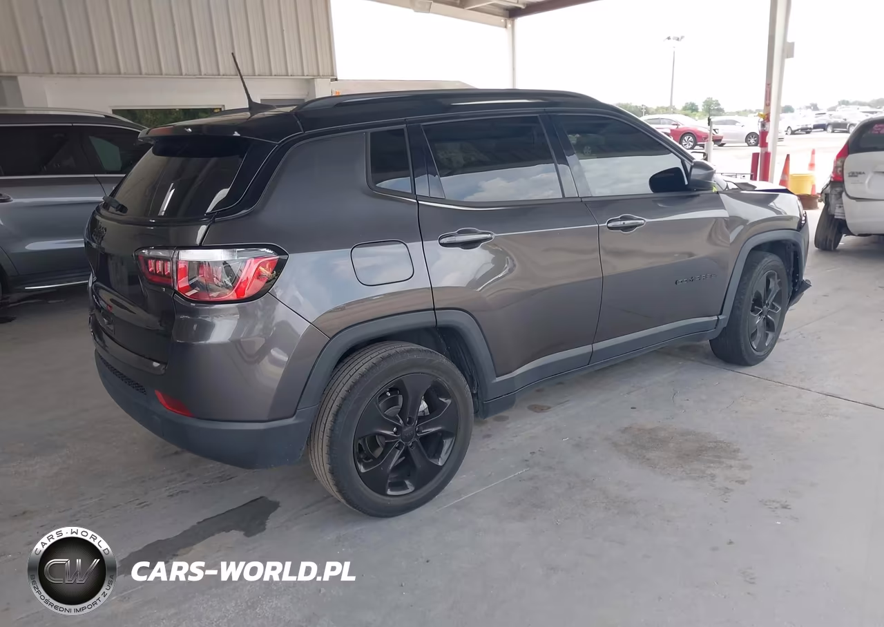 2020 Jeep Compass Altitude Fwd VIN:3C4NJCBBXLT176774 - 4