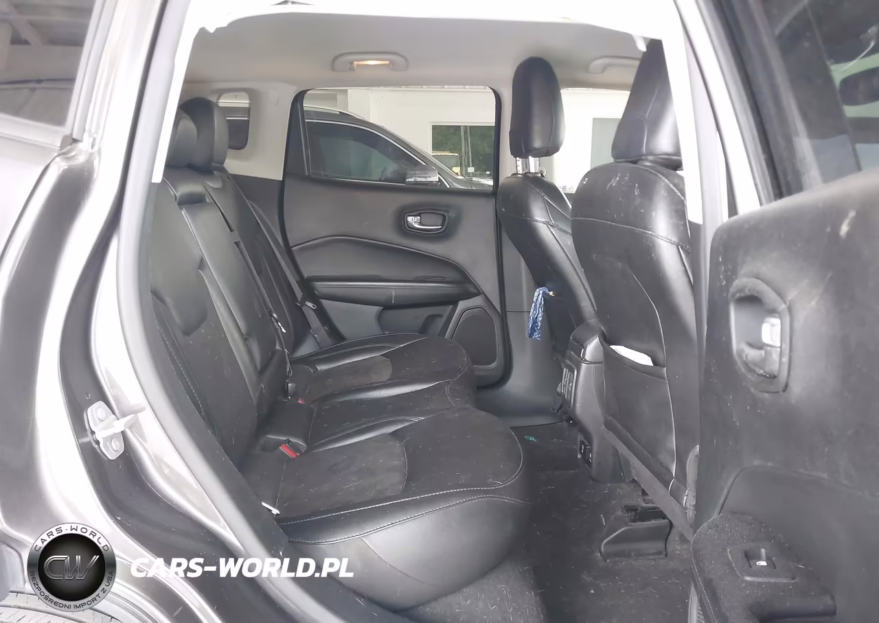 2020 Jeep Compass Altitude Fwd VIN:3C4NJCBBXLT176774 - 8