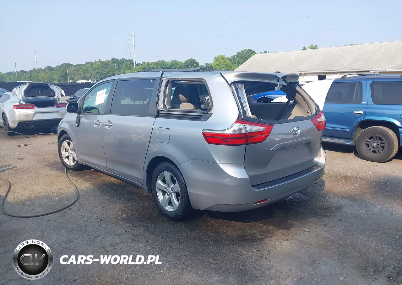 2015 Toyota Sienna Le 8 Passenger VIN:5TDKK3DC5FS656550 - 3