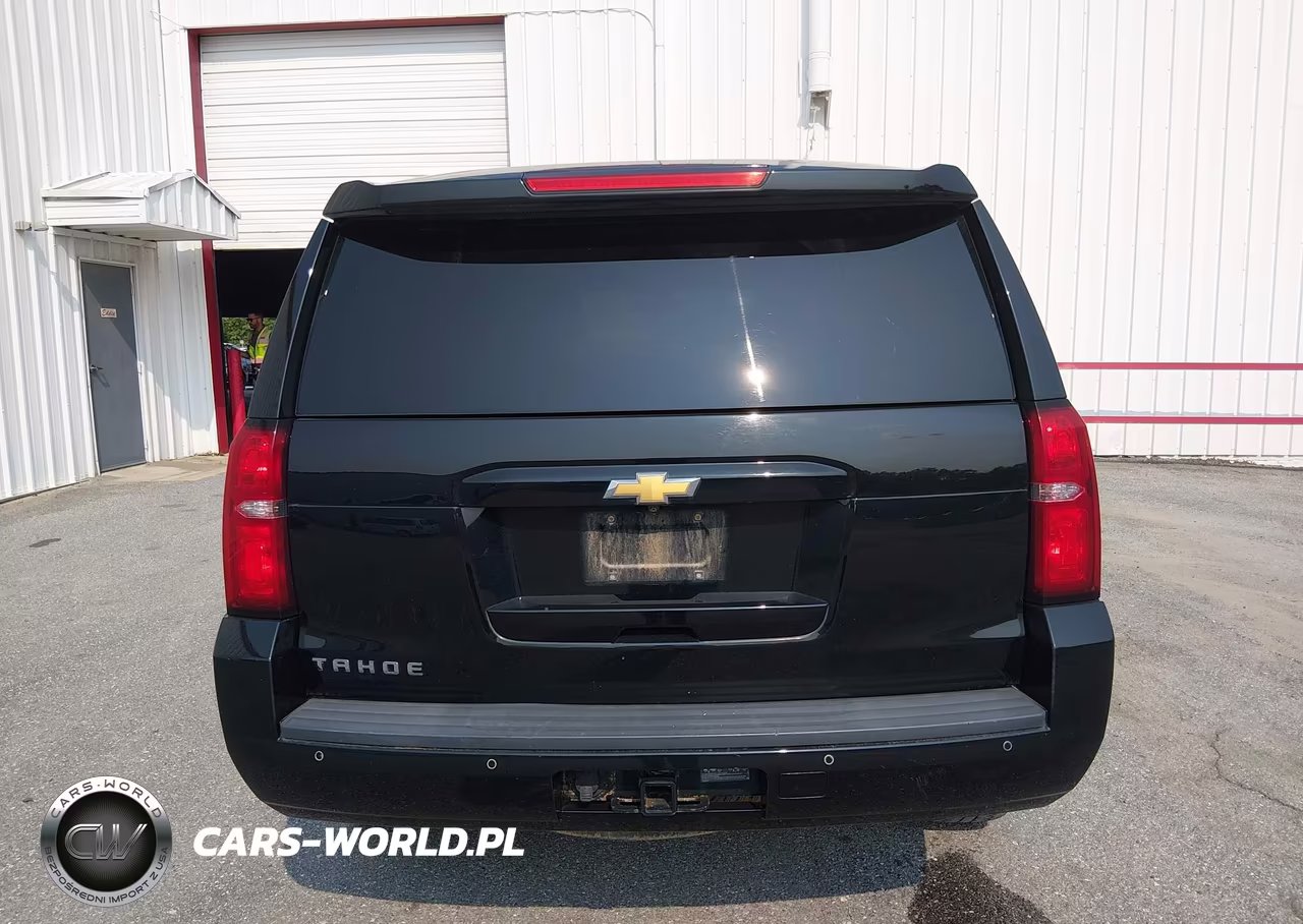 2018 Chevrolet Tahoe Commercial Fleet VIN:1GNSKEEC2JR119384 - 17
