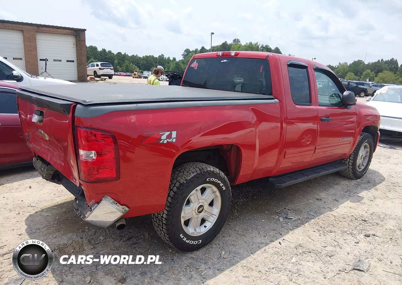 2011 Chevrolet Silverado 1500 Lt VIN:1GCRKSE3XBZ460118 - 4
