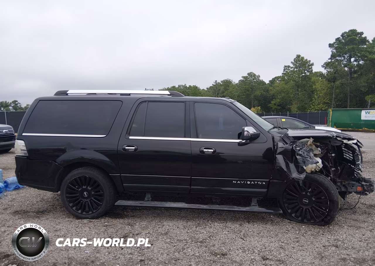 2015 Lincoln Navigator L VIN:5LMJJ3JT4FEJ05690 - 13