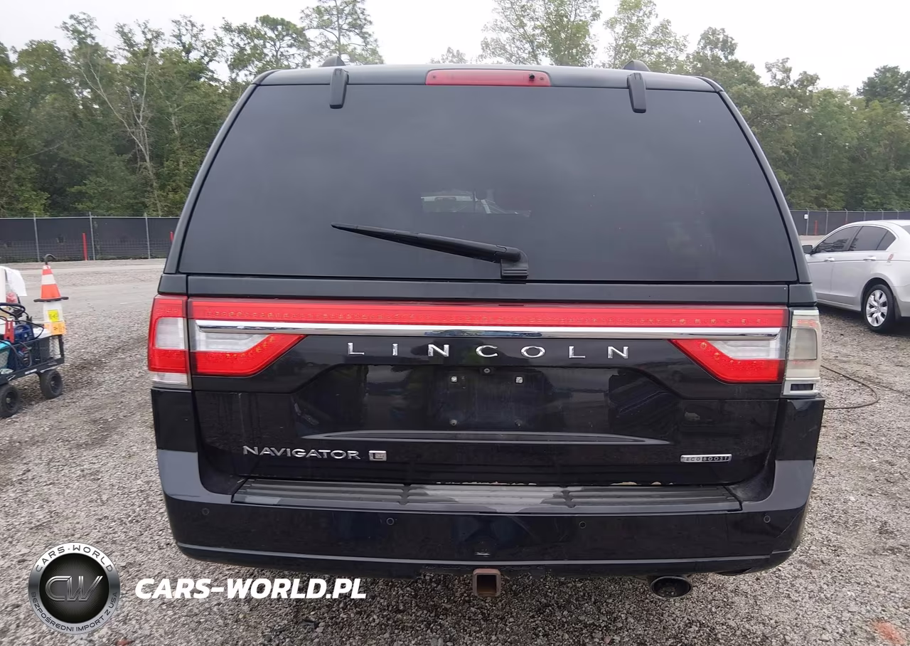 2015 Lincoln Navigator L VIN:5LMJJ3JT4FEJ05690 - 16