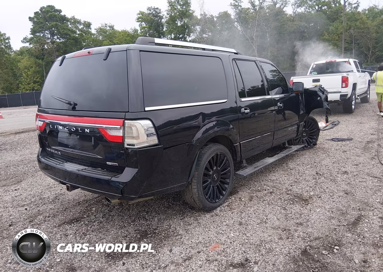 2015 Lincoln Navigator L VIN:5LMJJ3JT4FEJ05690 - 4