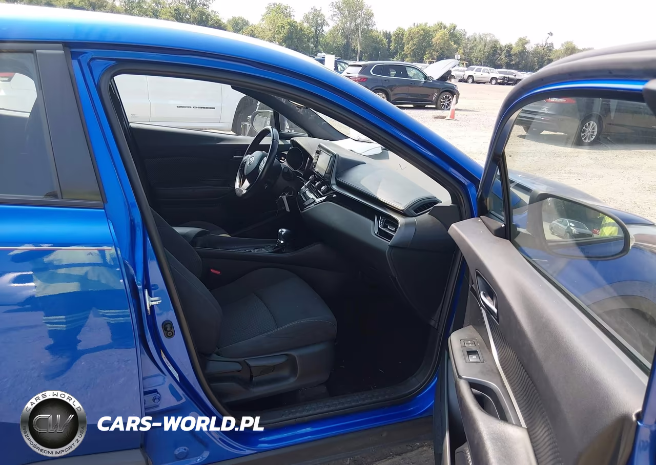 2018 Toyota C-Hr Xle VIN:NMTKHMBX6JR038638 - 5