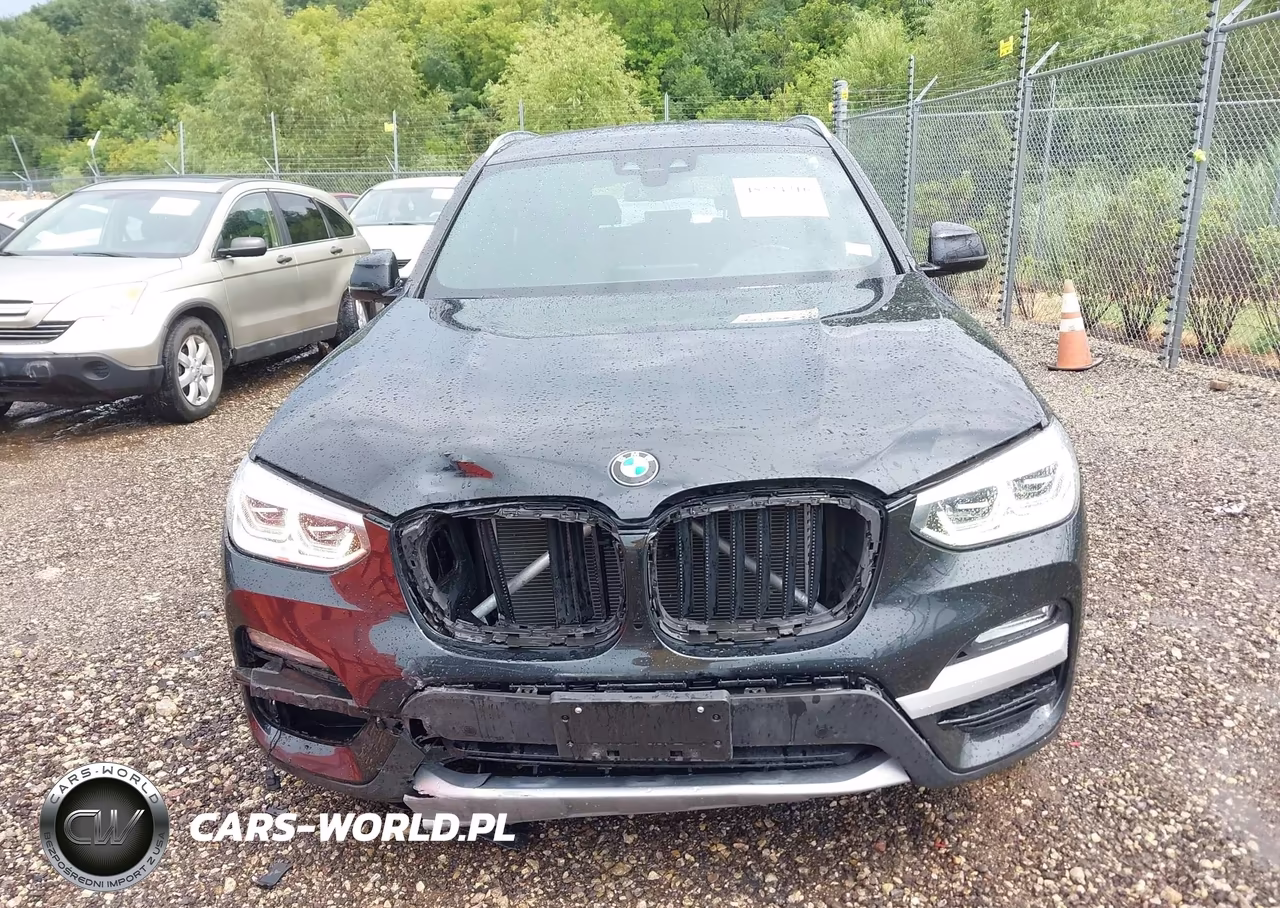 2018 BMW X3 xDrive30I VIN:5UXTR9C51JLC80401 - 12