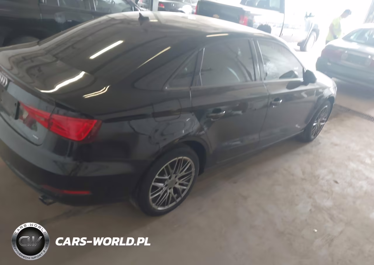 2015 Audi A3 2.0T Premium VIN:WAUBFGFF5F1010602 - 4