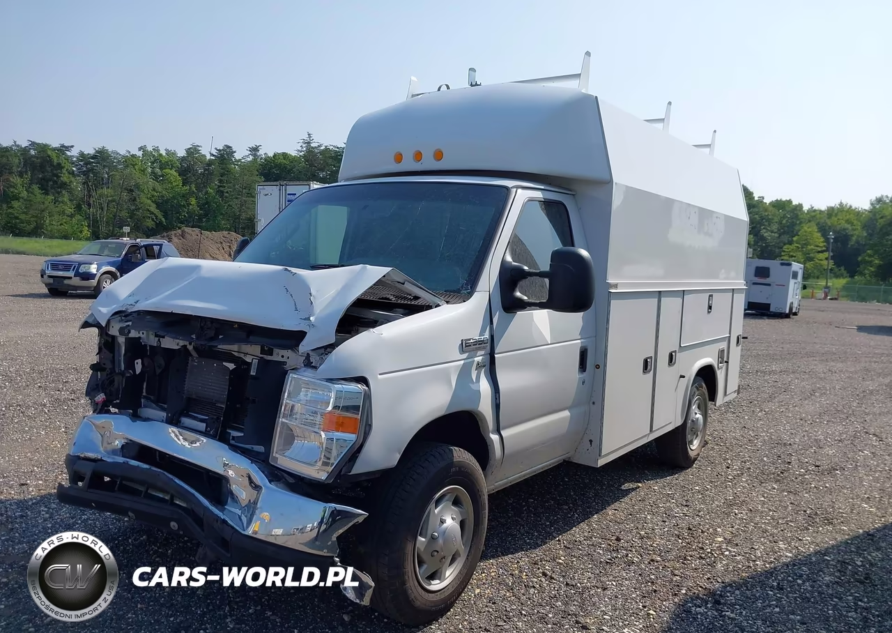 2019 Ford E-350 Cutaway VIN:1FDWE3F66KDC06228 - 2