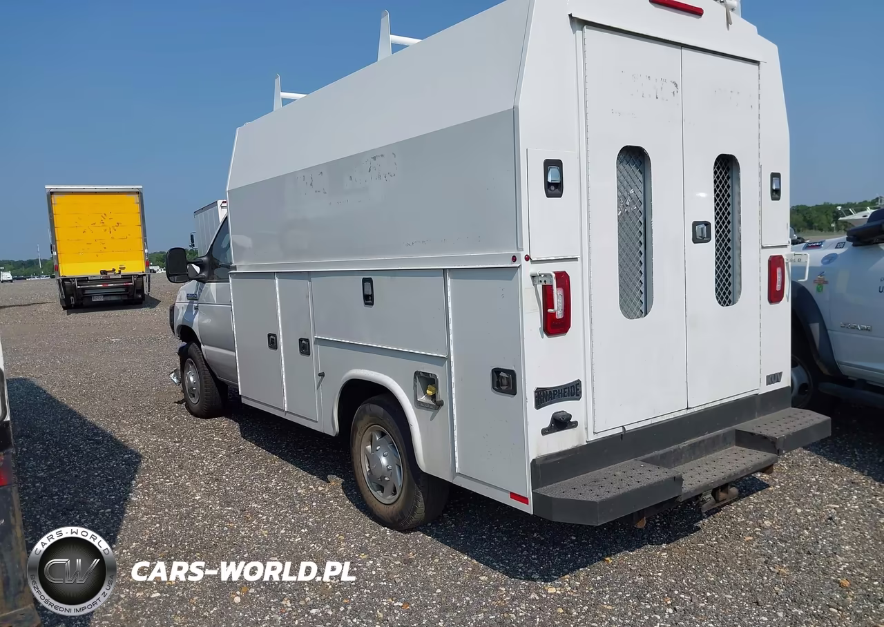 2019 Ford E-350 Cutaway VIN:1FDWE3F66KDC06228 - 3