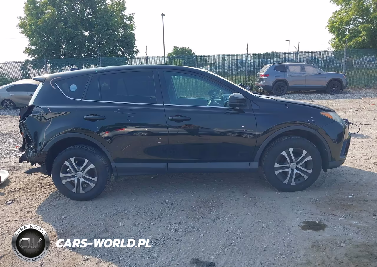 2016 Toyota Rav4 Le VIN:2T3BFREV2GW504815 - 14