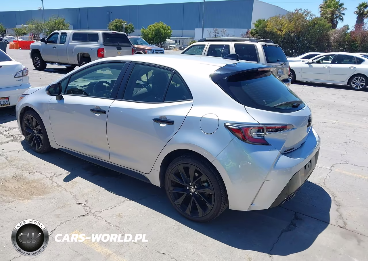 2021 Toyota Corolla Se Nightshade Edition VIN:JTND4MBE3M3107226 - 3
