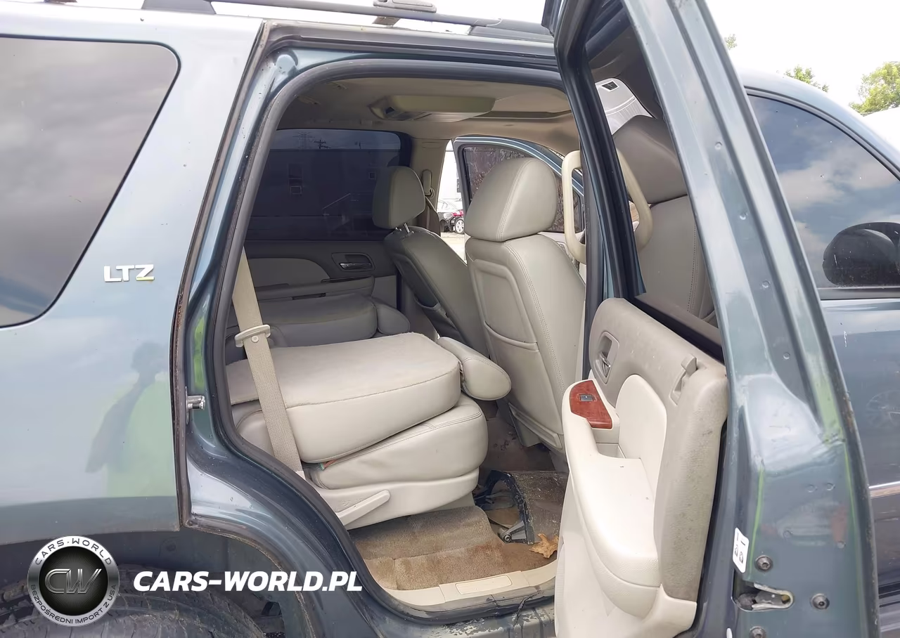 2009 Chevrolet Tahoe Ltz VIN:1GNFK33029J113903 - 8