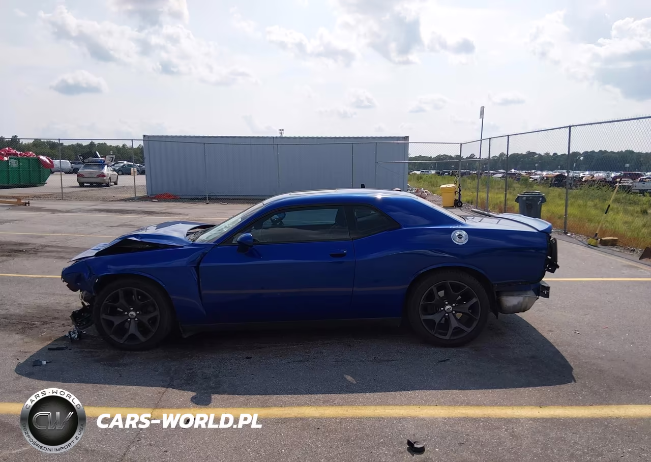 2018 Dodge Challenger Sxt VIN:2C3CDZAG6JH255383 - 14