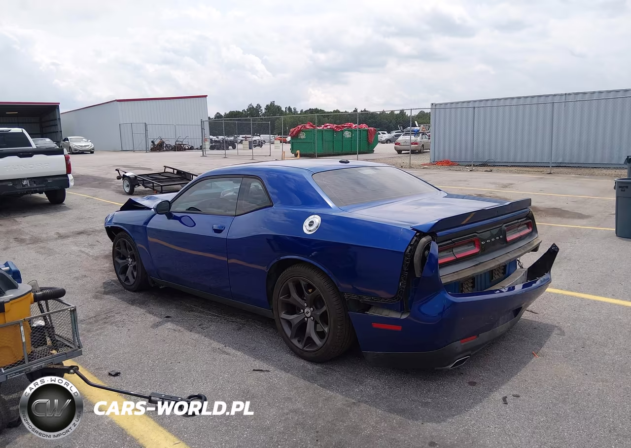 2018 Dodge Challenger Sxt VIN:2C3CDZAG6JH255383 - 3