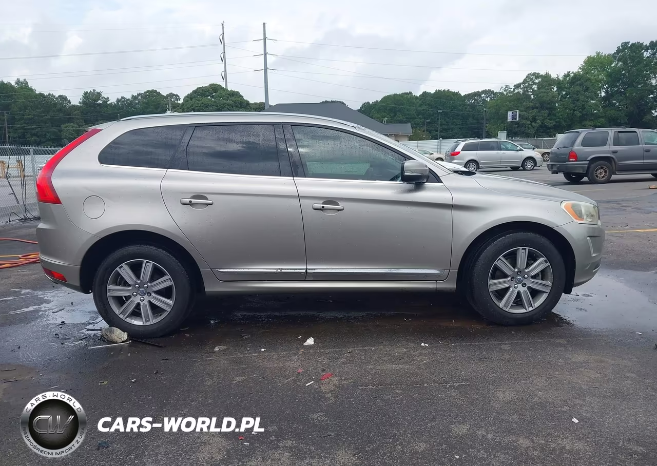 2016 Volvo Xc60 T6 Drive-E VIN:YV449MDK3G2822250 - 13