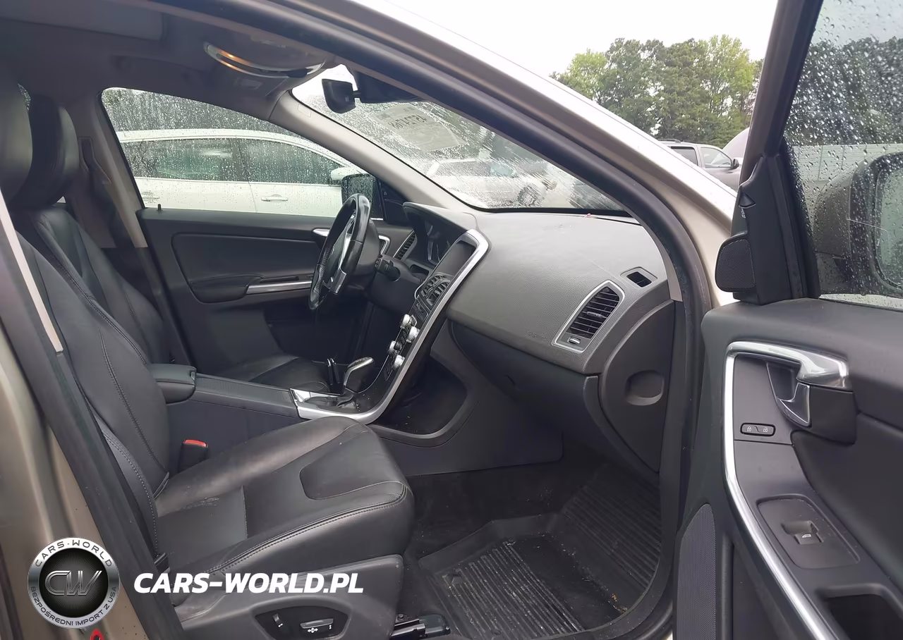 2016 Volvo Xc60 T6 Drive-E VIN:YV449MDK3G2822250 - 5