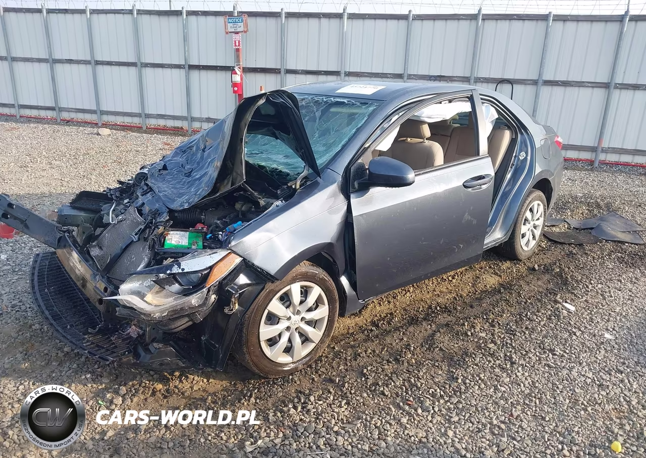 2015 Toyota Corolla Le VIN:2T1BURHE2FC478825 - 2