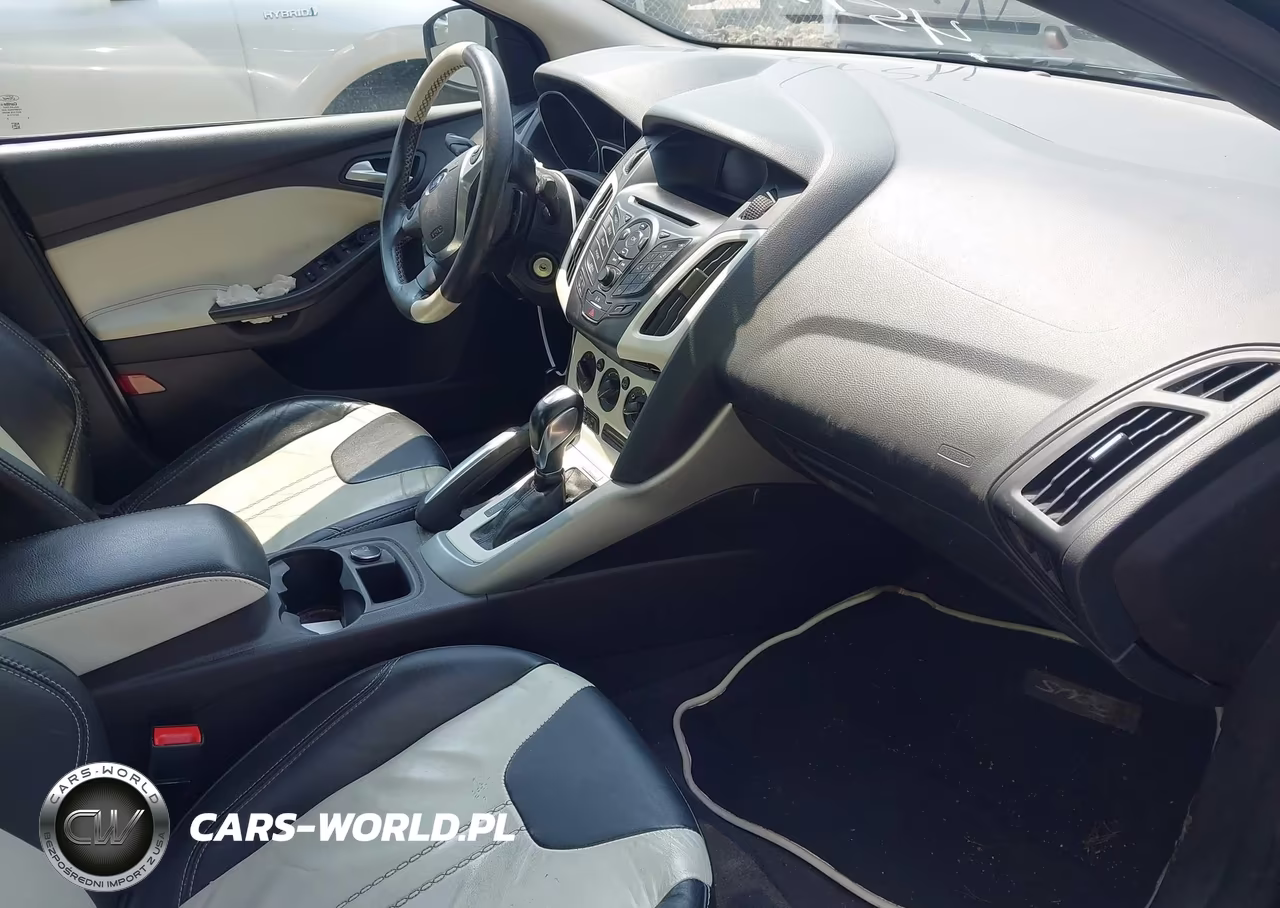 2013 Ford Focus Se VIN:1FADP3F25DL345347 - 5