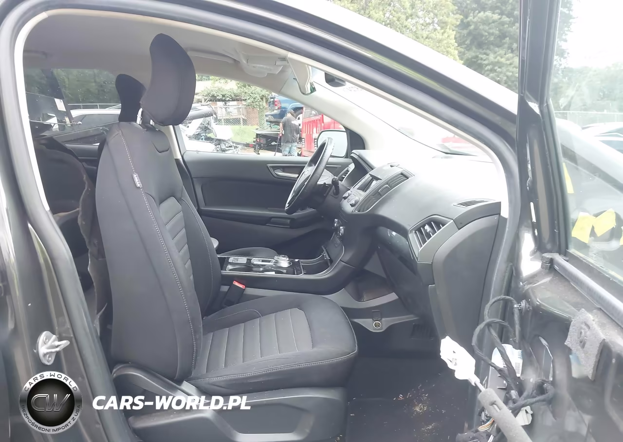 2019 Ford Edge Se VIN:2FMPK4G93KBC16460 - 5