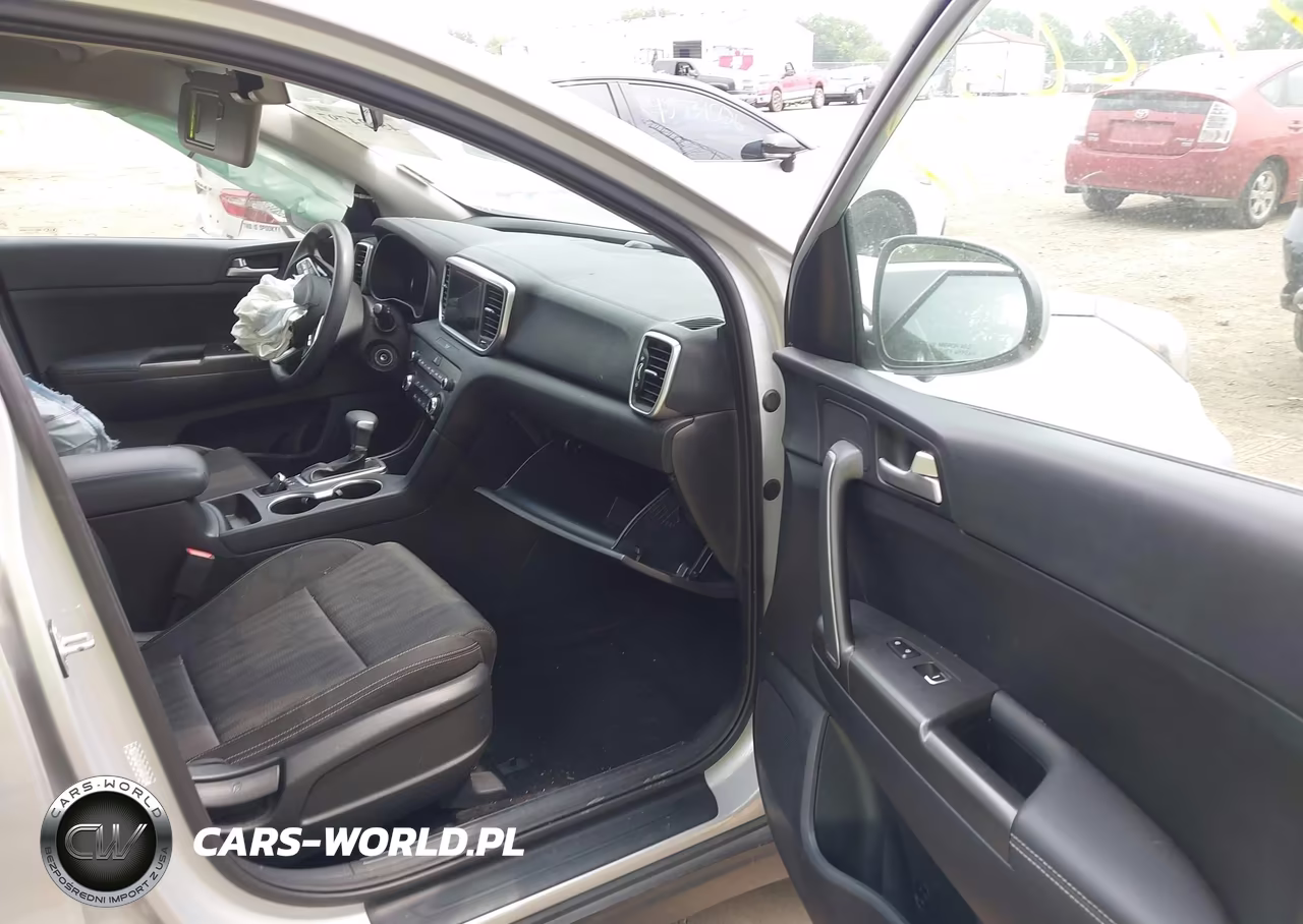 2021 Kia Sportage Lx VIN:KNDPMCAC5M7915033 - 5