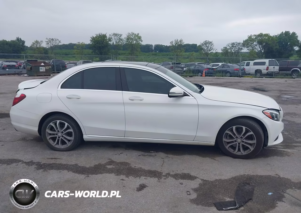 2016 Mercedes-Benz C 300 4Matic VIN:55SWF4KB7GU101433 - 13