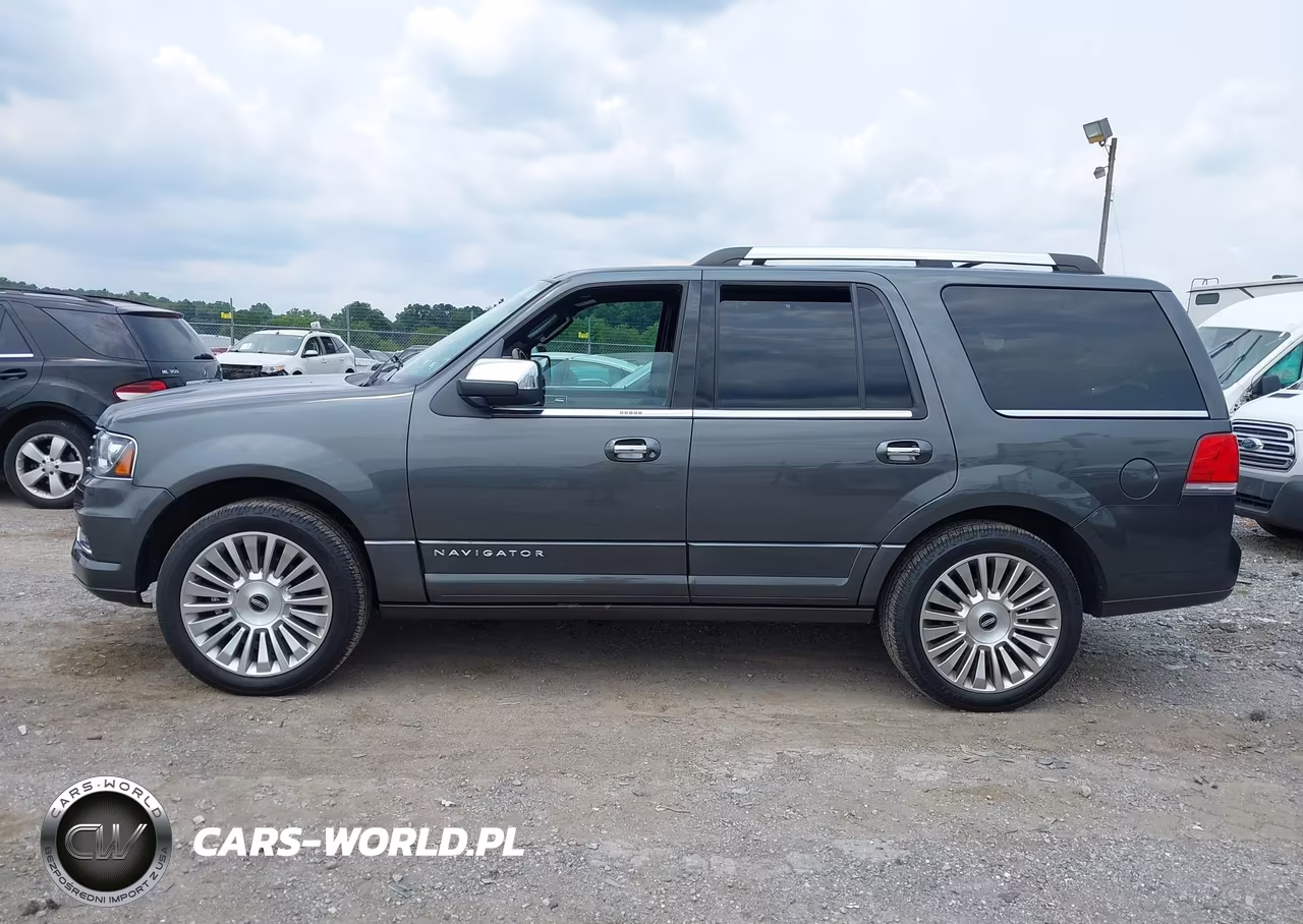 2015 Lincoln Navigator VIN:5LMJJ2JT9FEJ00088 - 14