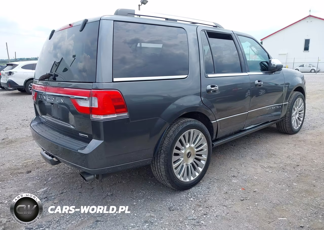 2015 Lincoln Navigator VIN:5LMJJ2JT9FEJ00088 - 4