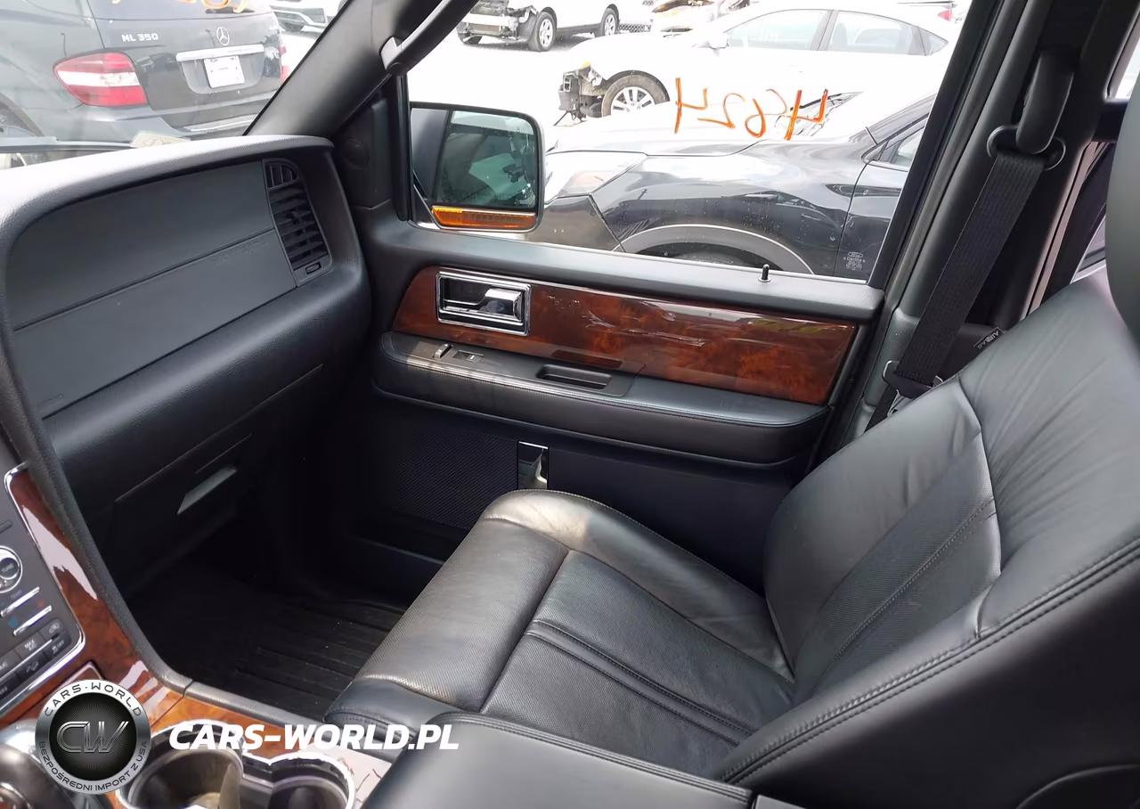 2015 Lincoln Navigator VIN:5LMJJ2JT9FEJ00088 - 5