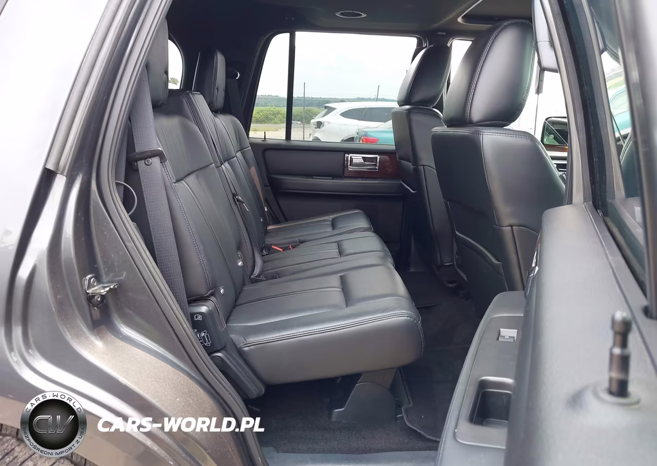 2015 Lincoln Navigator VIN:5LMJJ2JT9FEJ00088 - 8