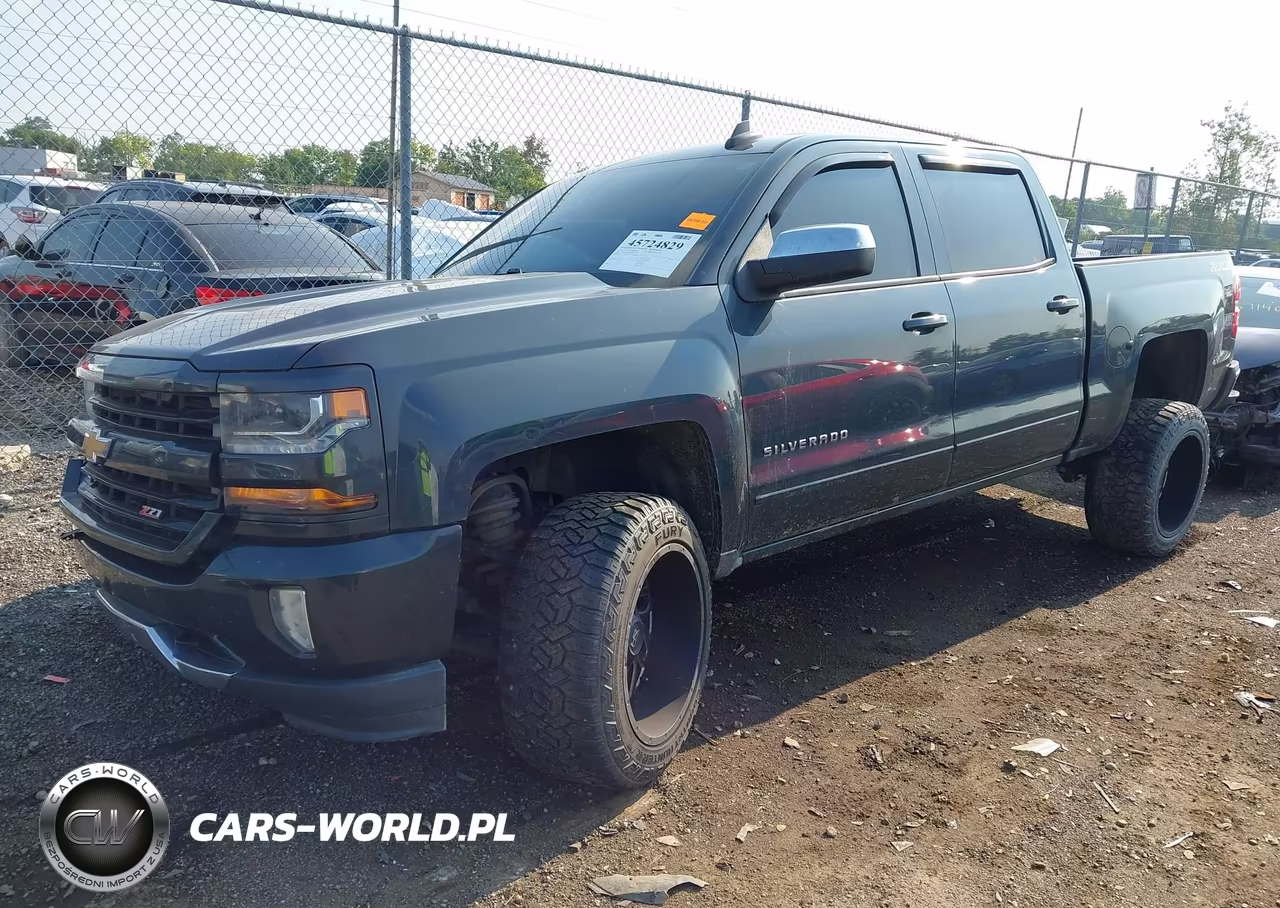 2017 Chevrolet Silverado 1500 Lt VIN:3GCUKREC0HG188982 - 2
