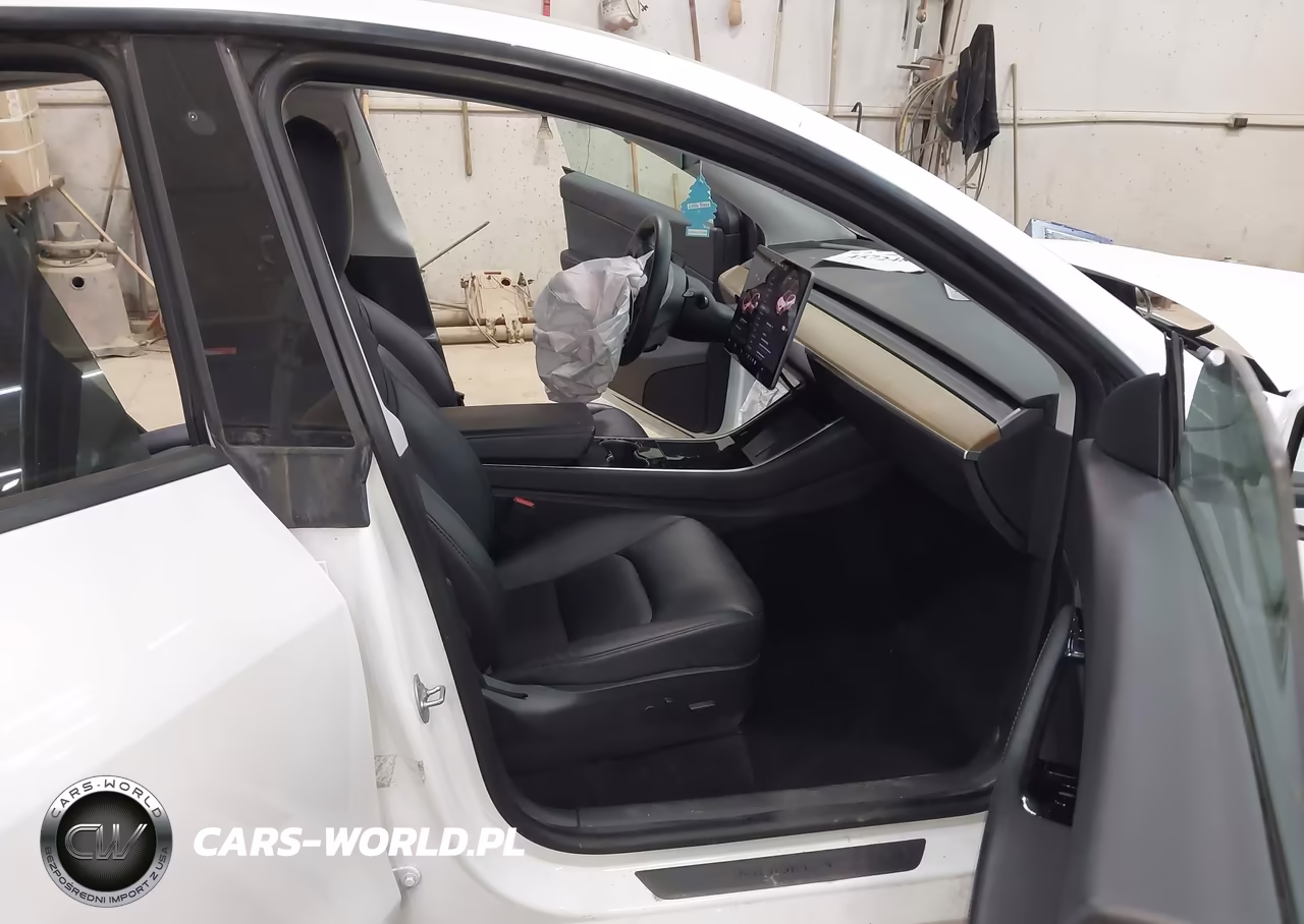 2020 Tesla Model Y Long Range Dual Motor All-Wheel Drive VIN:5YJYGDEE7LF017054 - 5